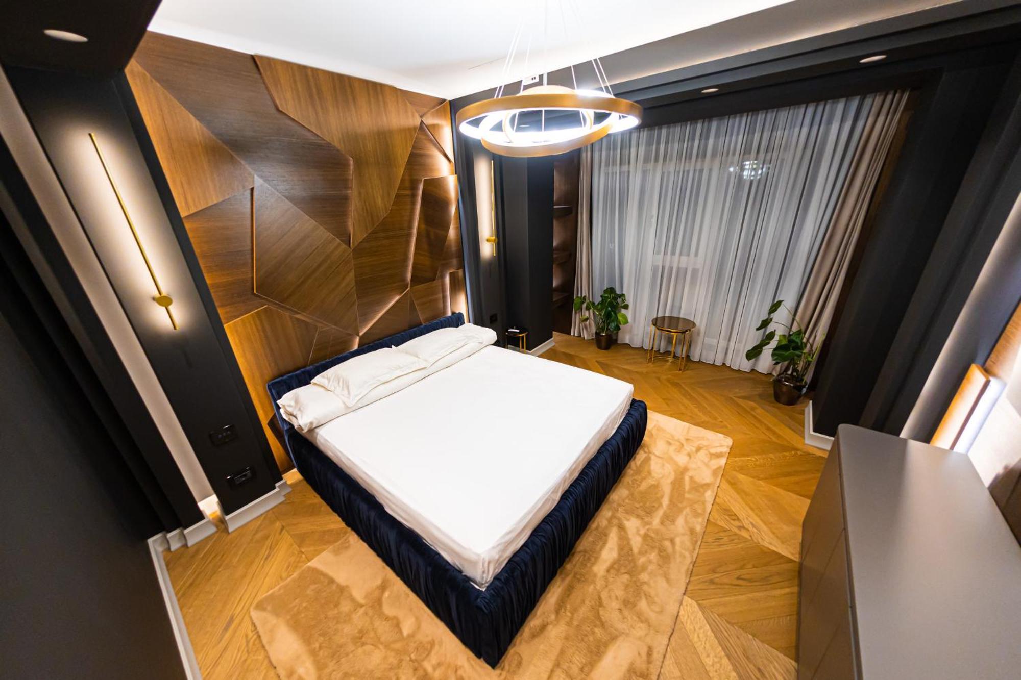 Deluxe Aparthotel Marwell Residence 수체아바 객실 사진